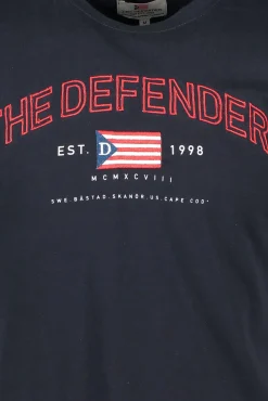 Online THE DEFENDER James Tee